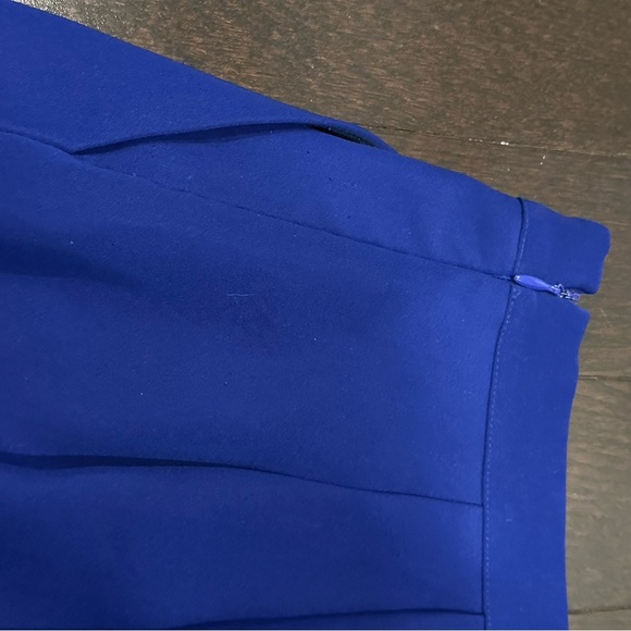 ⚡️2/$25⚡️Club Monaco Royal Blue Mini Skirt Scalloped Detail Size 2 Parisian Chic - Picture 5 of 11
